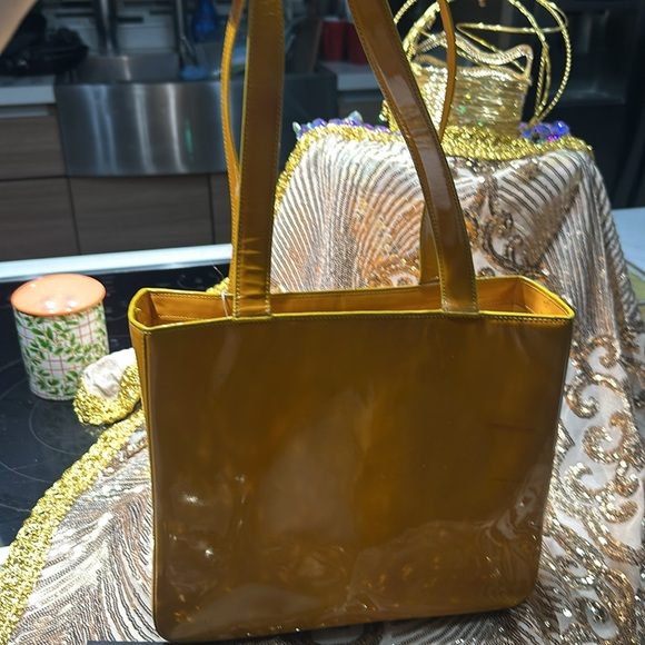 AUTHENTIC CHANEL PATENT LEATHER TOTE HANDLE BAG MADE IN FRANCE  6251903 - Picture 13 of 15